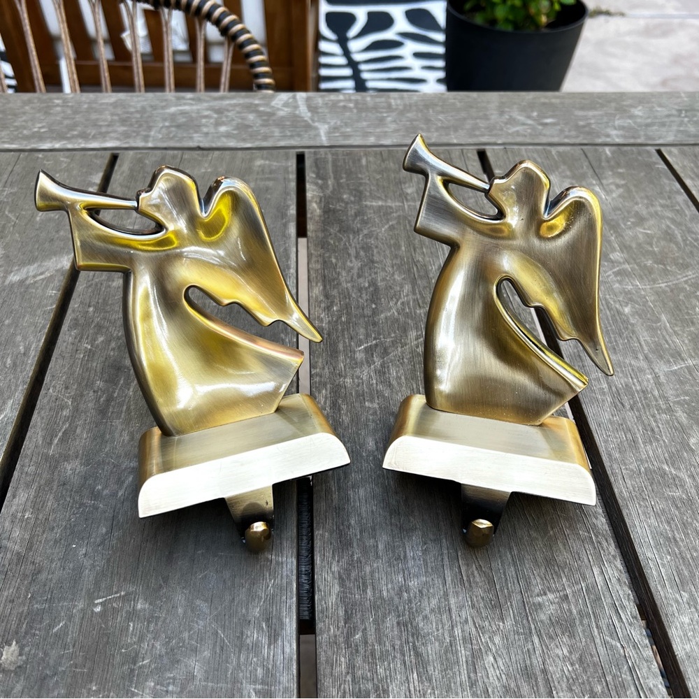 Vintage Brass Color Metal Angel Stocking Holder Christmas Mantel Decor Set of 2